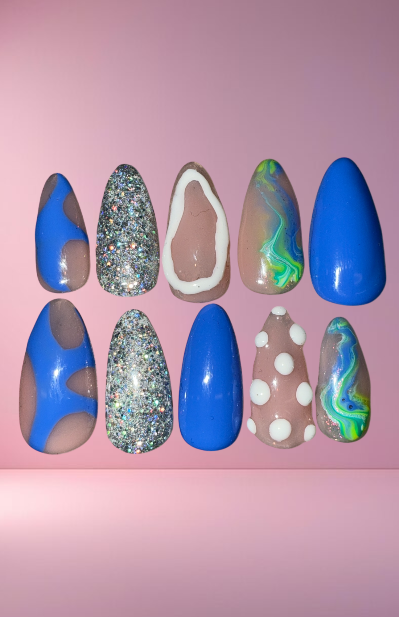 "Ocean Air" Press-On Nail Set, Medium