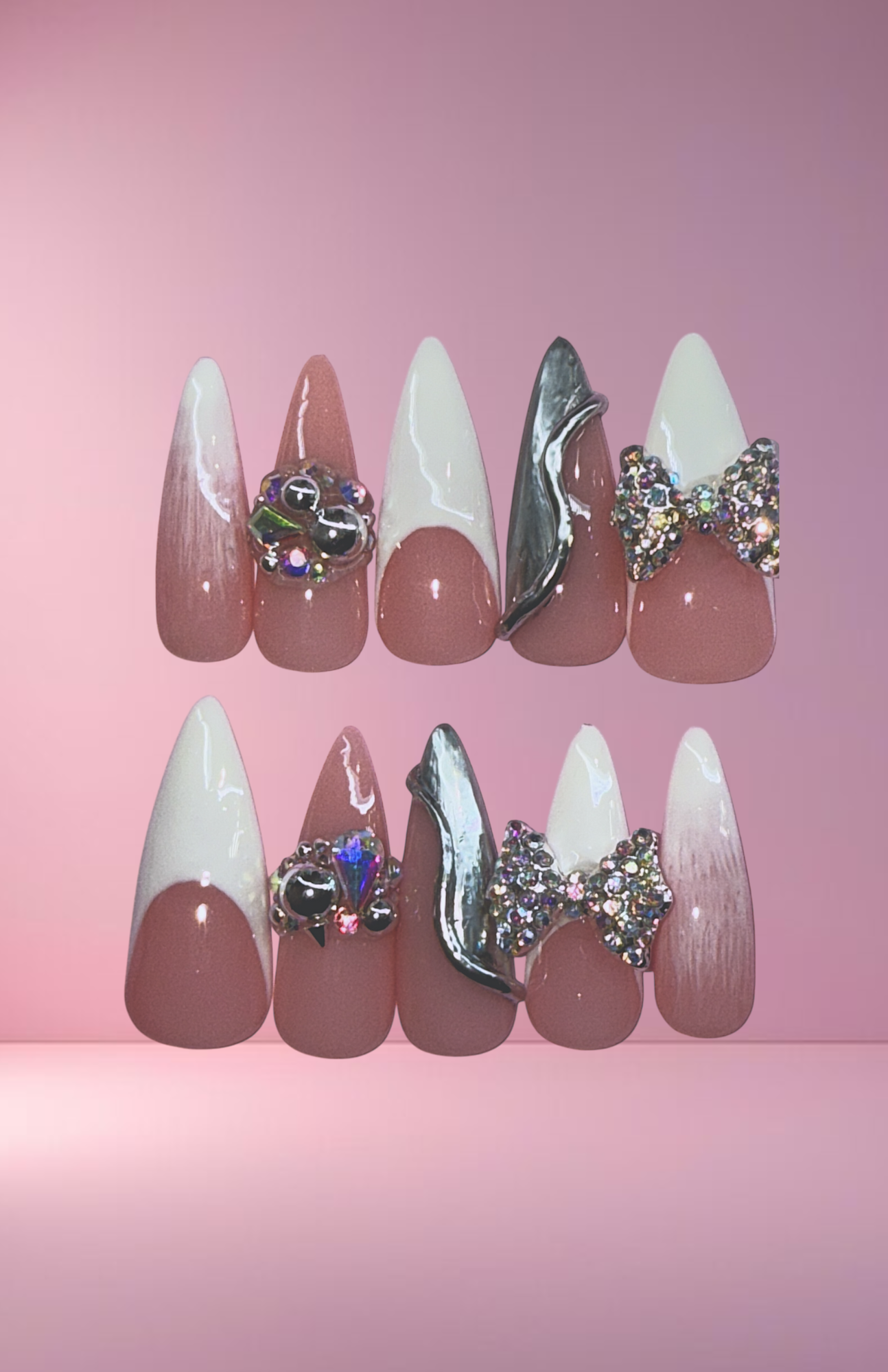 "Snow White" Press-On Nail Set, Medium