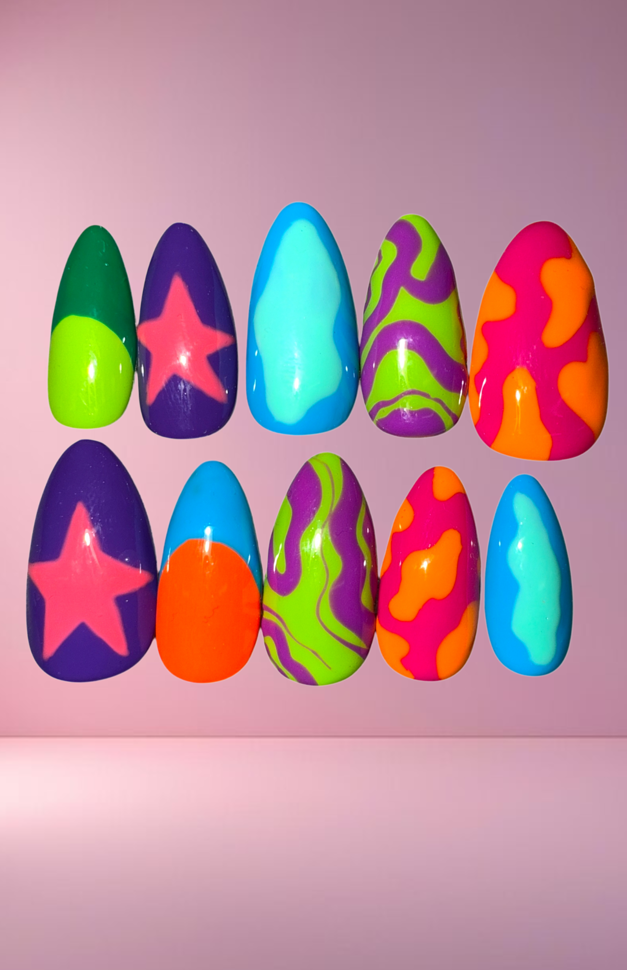 "Cancun" Press-On Nail Set, Medium